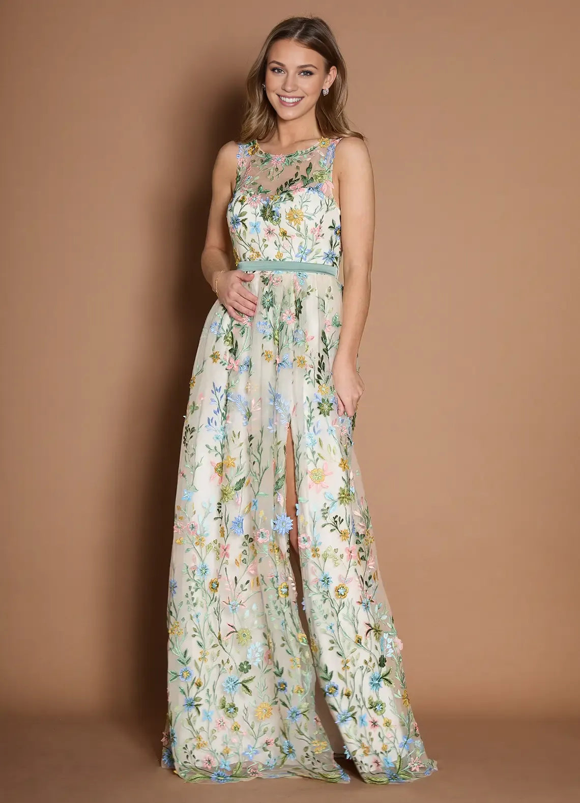 Dress Boat Neck Romantic Flower Embroidery Maxi Dress Sleeveless Princess Slit V Back Mermaid Prom Dress