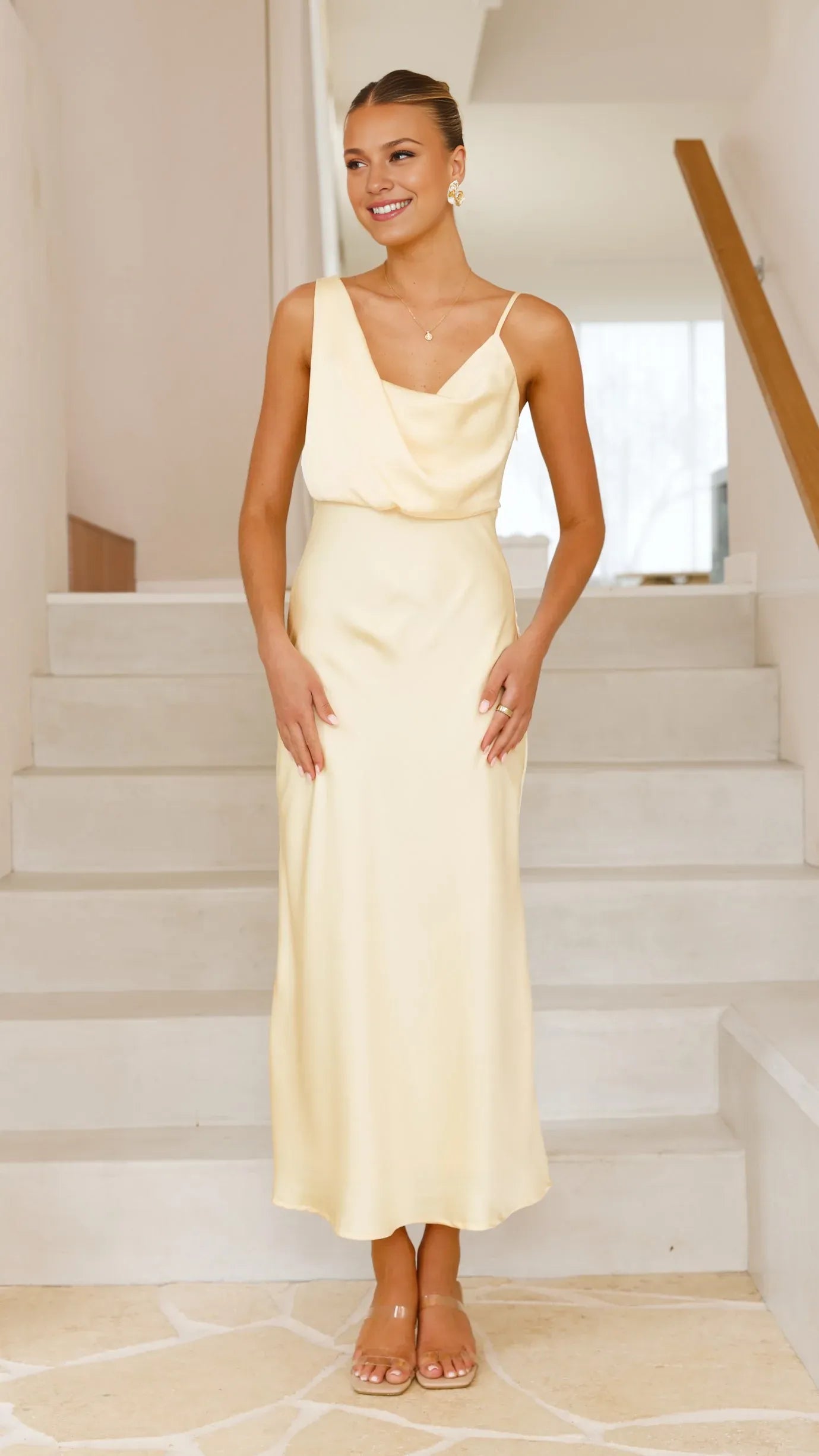 Dress Classic Cowl Neck Maxi Dress Champagne Mermaid Sleeveless Solid Color Sheath Open Back Prom Dress
