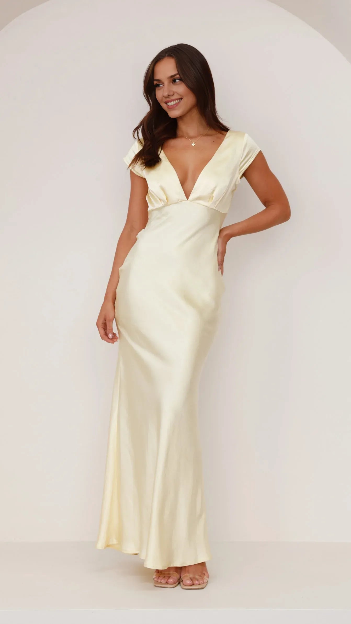 Yellow Dress Classic V Neck Maxi Dress Sheath Cap Sleeve Solid Color Sheath Backless Prom Dress