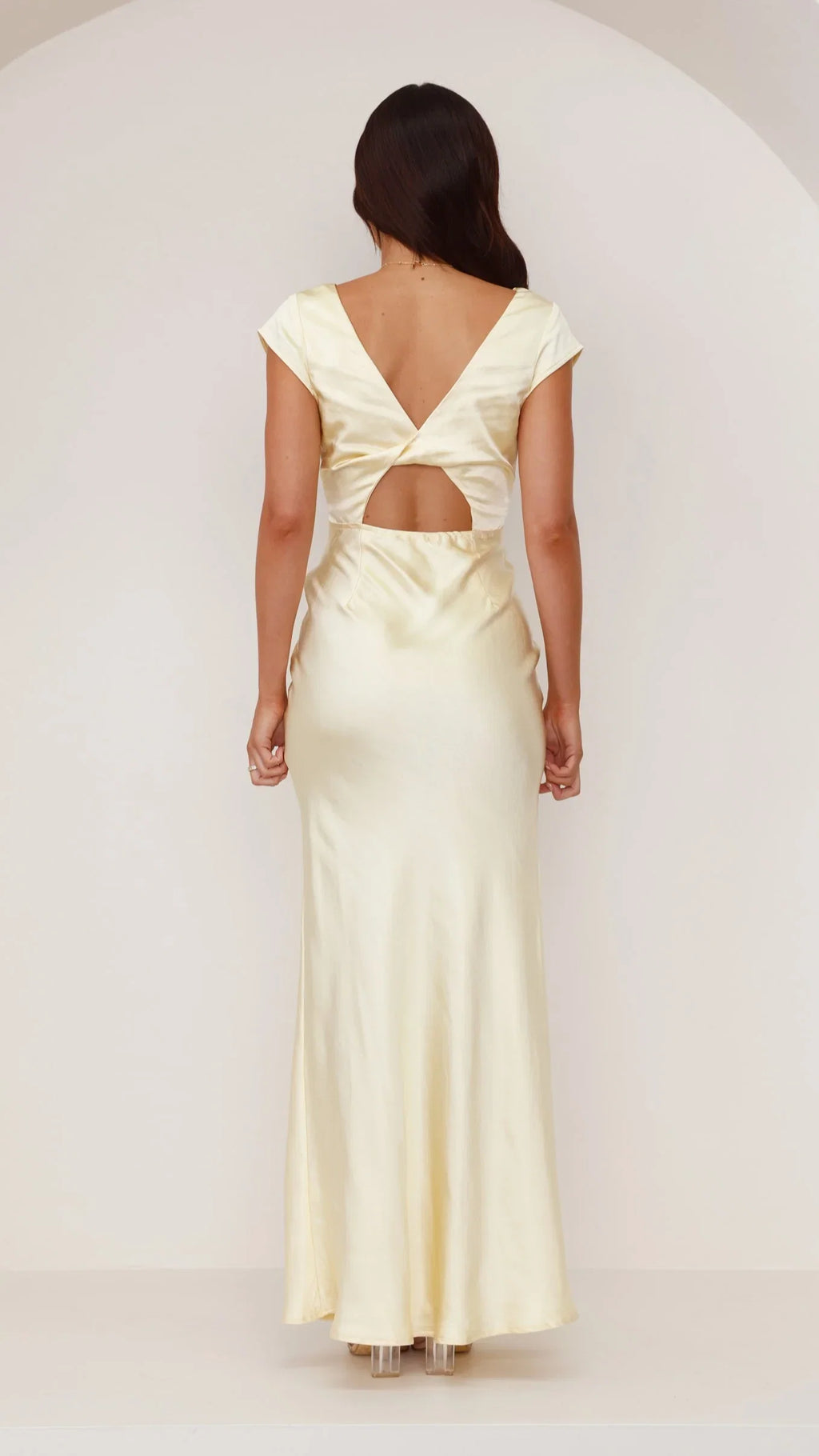 Yellow Dress Classic V Neck Maxi Dress Sheath Cap Sleeve Solid Color Sheath Backless Prom Dress