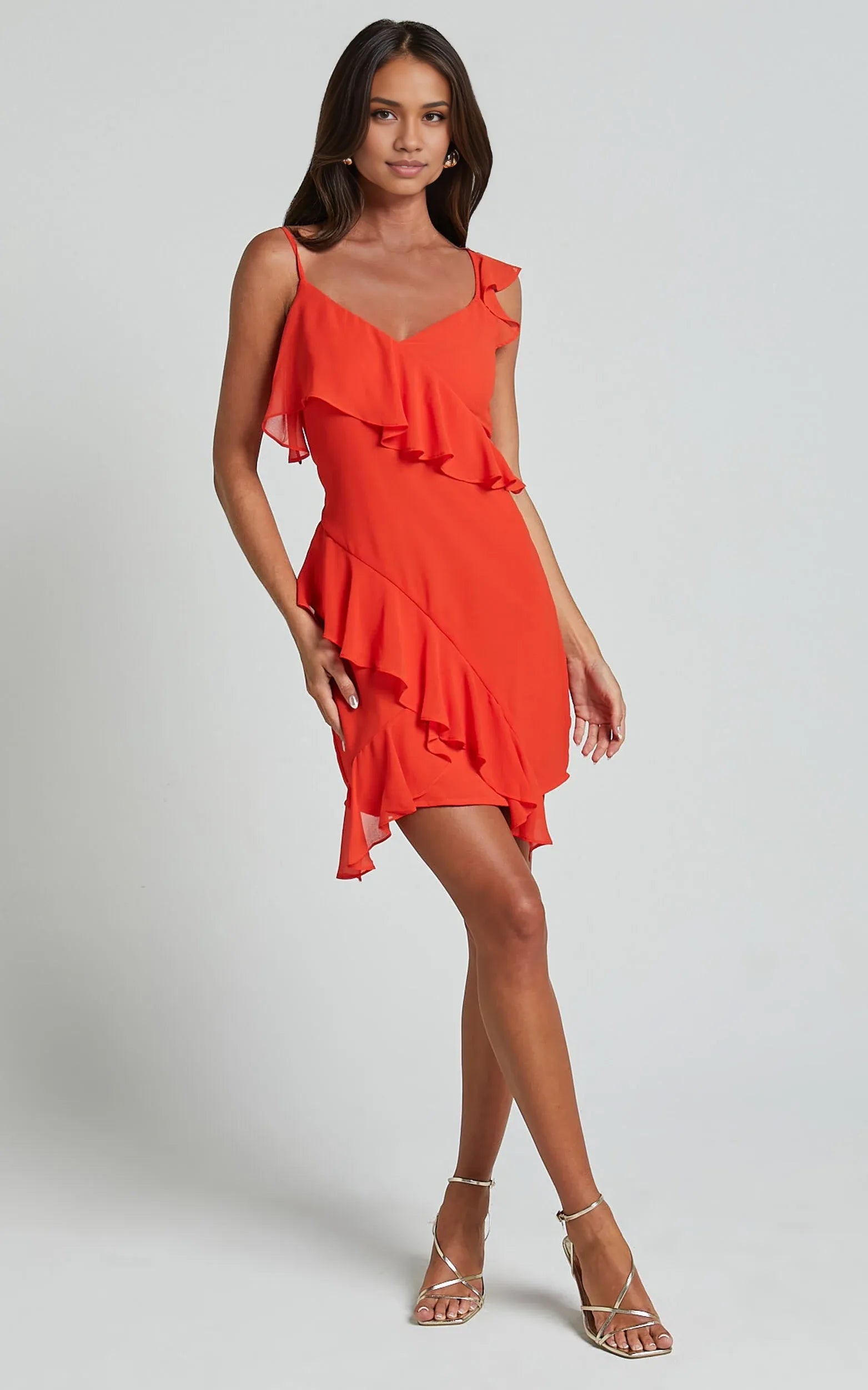 Pink Dress Classic symmetric Frill Detail Mini Cocktail Dresses Hot Sheath Solid Color Spaghetti Straps Homecoming Dress