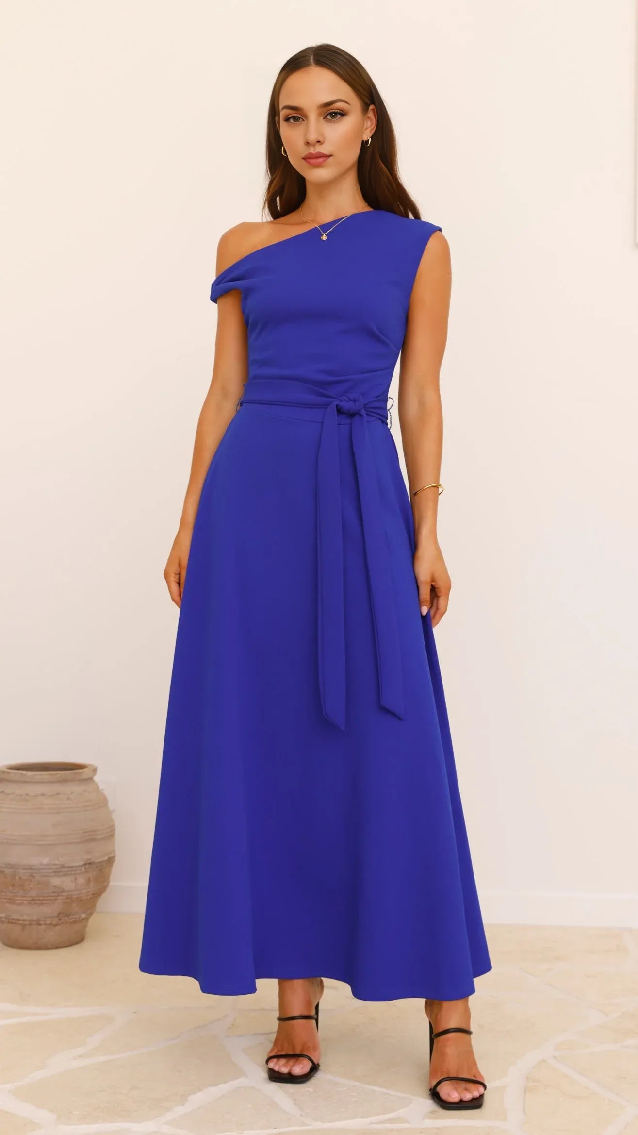 Dress Elegant Asymmetrical Neck Maxi Dress Emerald A-Line Sleeveless Solid Color Belt/Sash Prom Dress