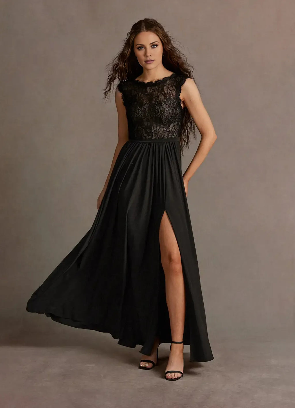 Black Dress Elegant Boat Neck Appliques Maxi Dress Sleeveless Slit A-Line V Back Prom Dress