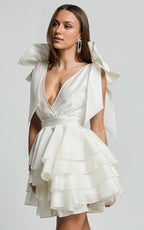 White Dress Elegant Shoulder Tie Plunge Ruffle Mini Dress A-Line Sleeveless Backless Homecoming Dress