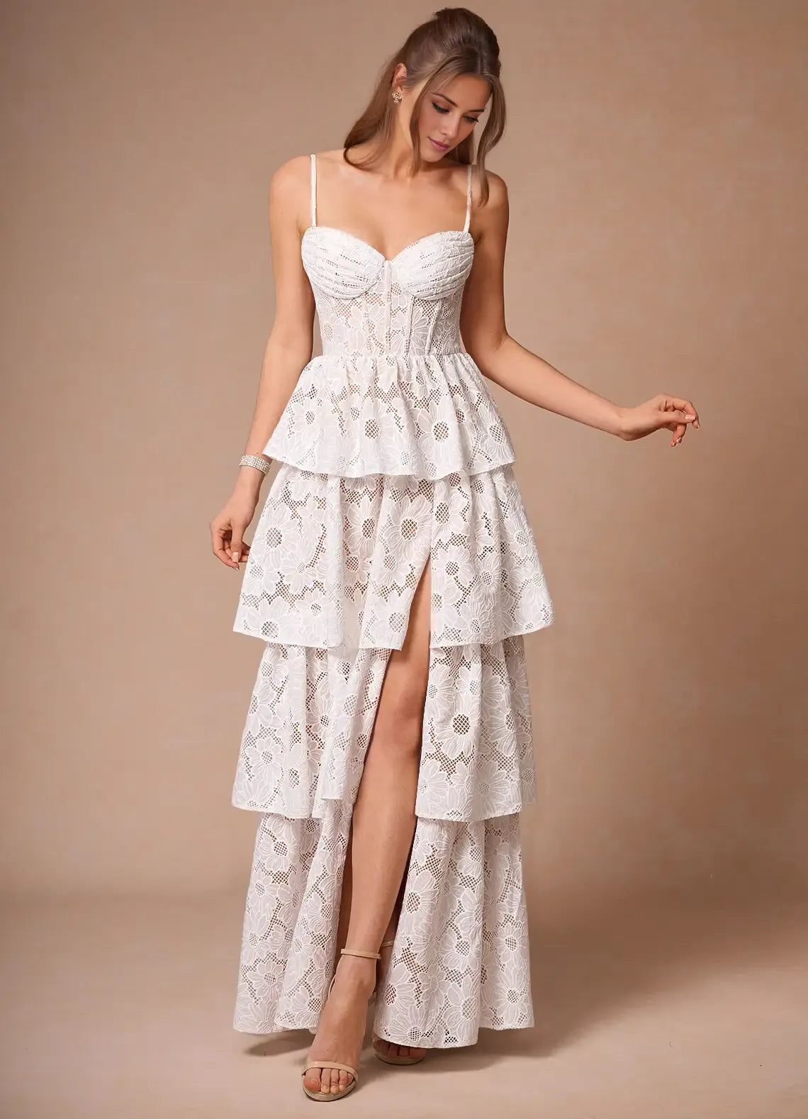 Dress Elegant Spaghetti Straps Sleeveless Romantic Appliques Evening Dress Floor Length Slit Prom Dress