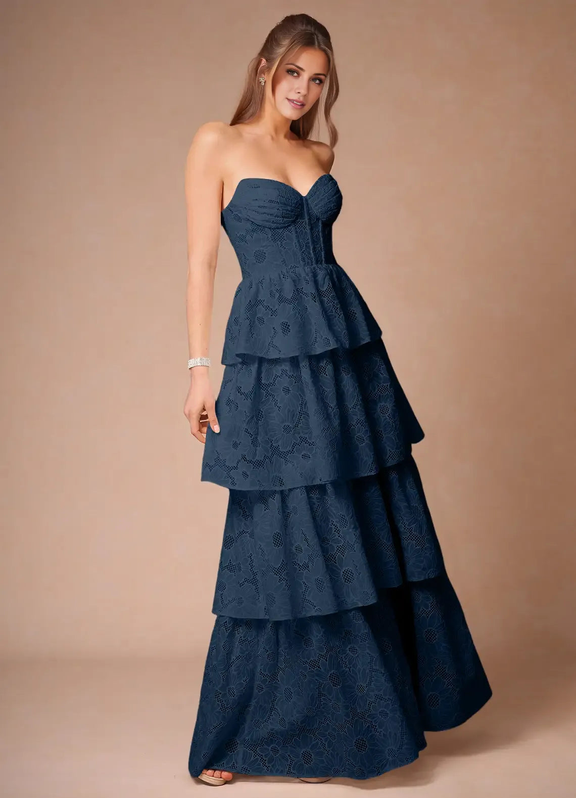 Dress Elegant Spaghetti Straps Sleeveless Romantic Appliques Evening Dress Floor Length Slit Prom Dress