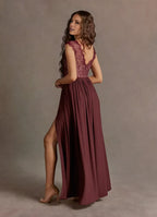 Black Dress Elegant Boat Neck Appliques Maxi Dress Sleeveless Slit A-Line V Back Prom Dress