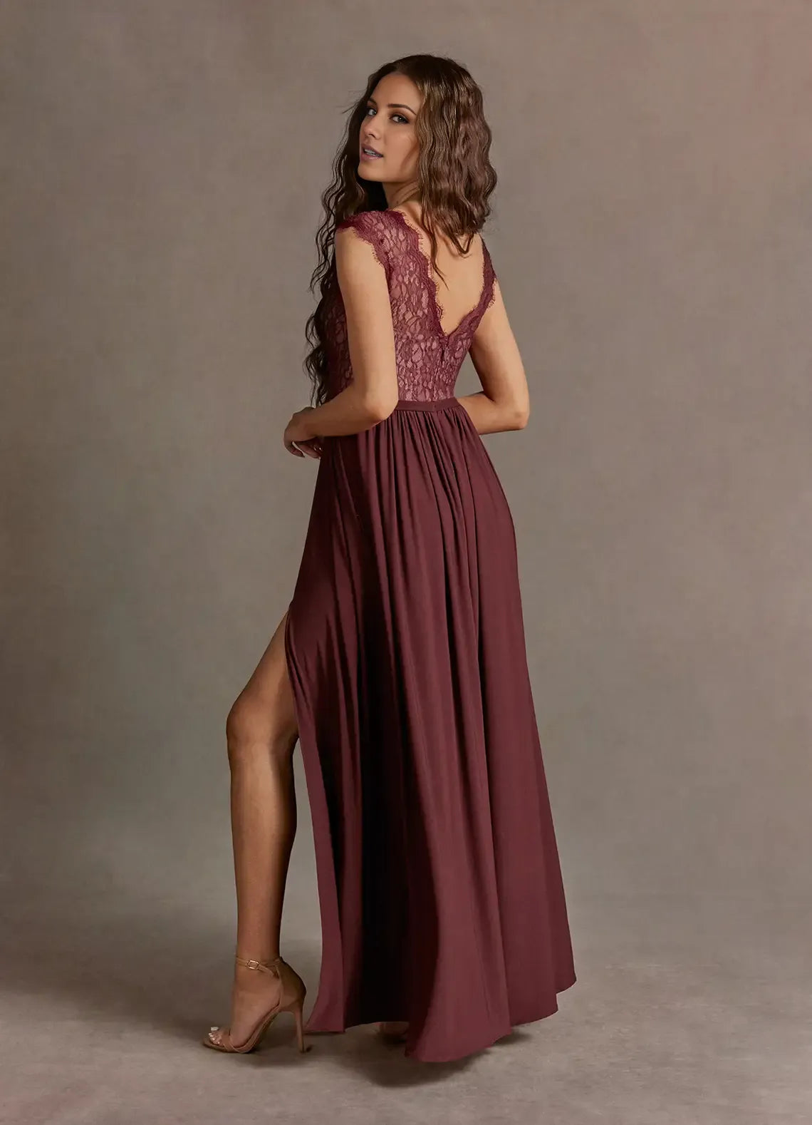 Black Dress Elegant Boat Neck Appliques Maxi Dress Sleeveless Slit A-Line V Back Prom Dress