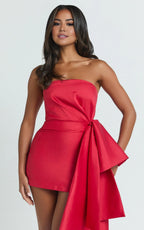 Black Dress Fashion A-Line Strapless Mini Dress Bodycon Sleeveless Party Homecoming Dress