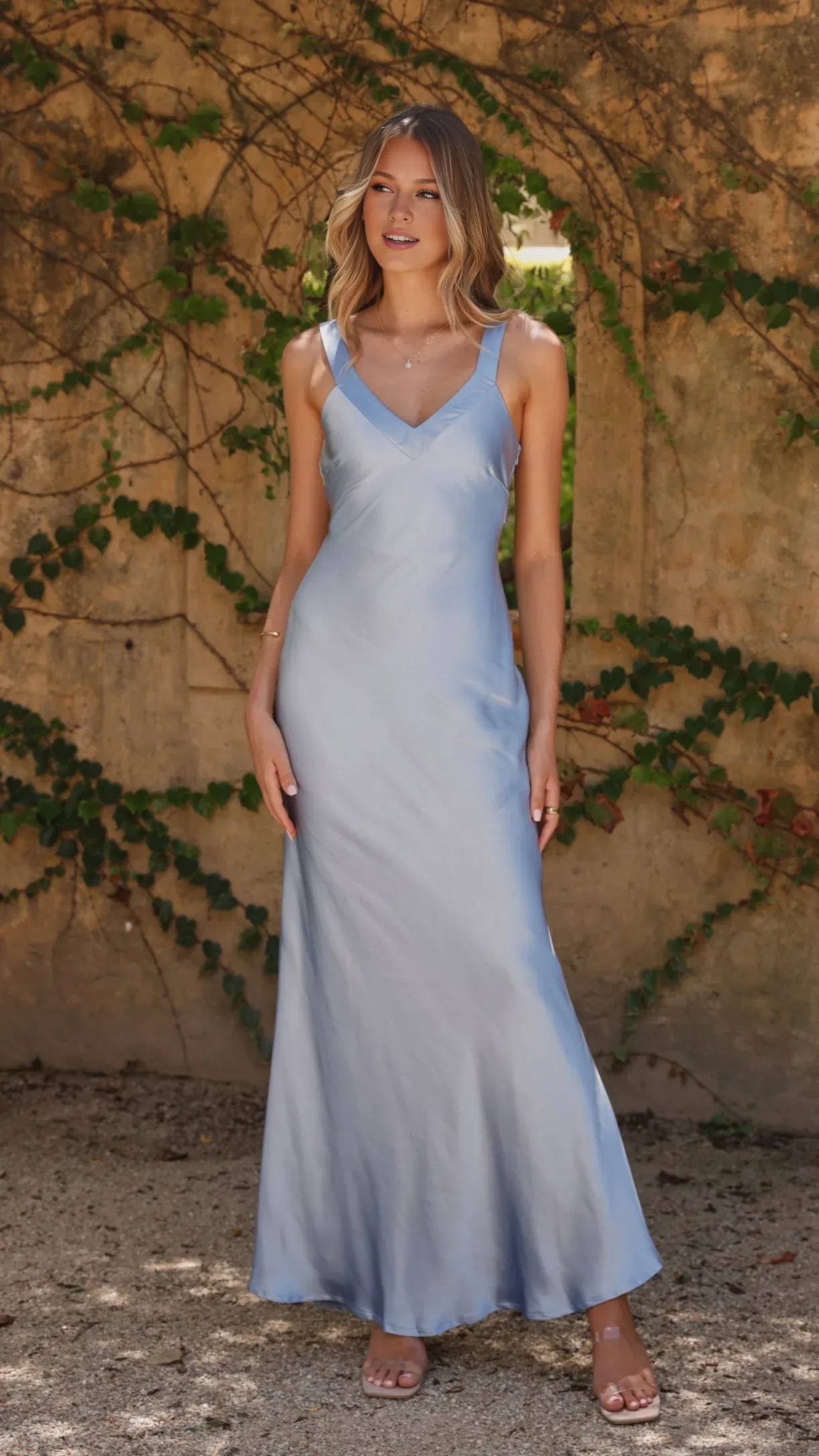 Dress Fashion V Neck Regular Straps Maxi Dress Olive Sheath Backless Solid Color Sleeveless Prom Dress