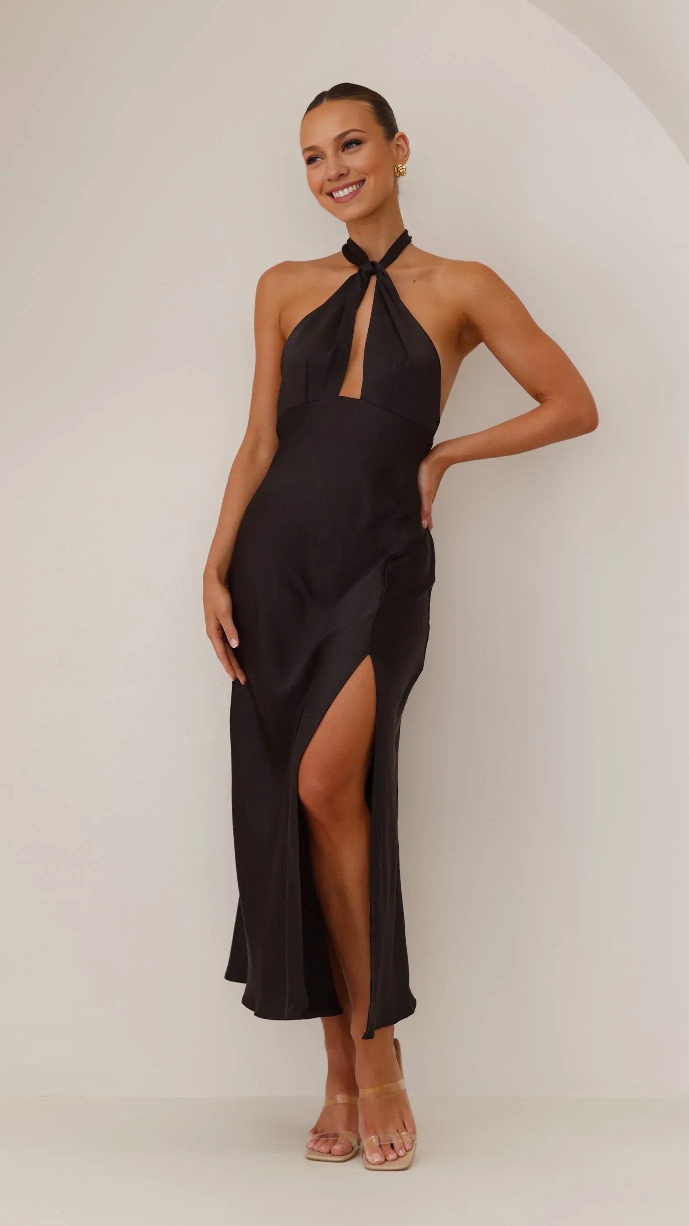 Lilac Dress Minimalist Halter Neck Maxi Dress Mermaid Sleeveless Solid Color Sheath Low Open Back Prom Dress