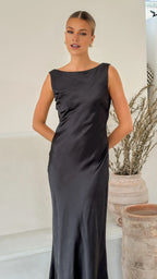 Black Dress Modern Boat Neck Maxi Dress Mermaid Sleeveless Solid Color Sheath Low Open Back Prom Dress