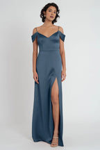 Dress Modern V Neck Spaghetti Straps Evening Dress Bridesmaid Dress A-line Floor-Length Side Slit Prom Dress