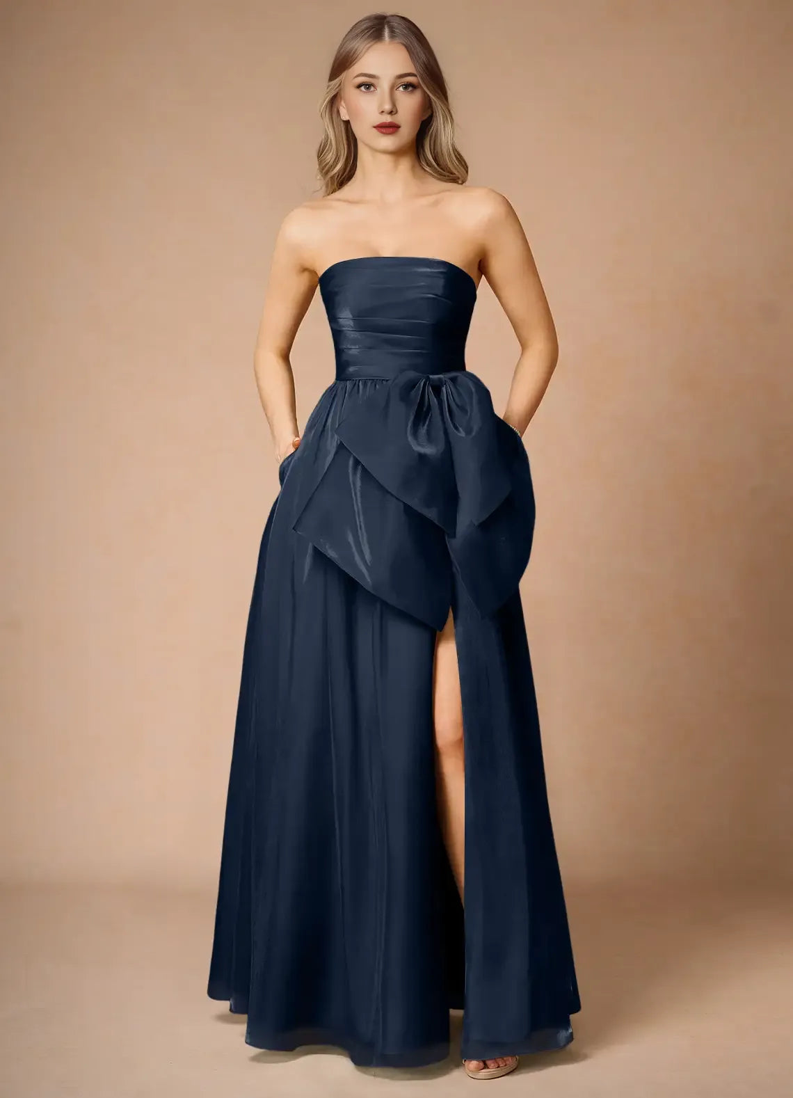 Black Dress Strapless Elegant Maxi Dress Sleeveless A-line Backless Prom Dress With Slit
