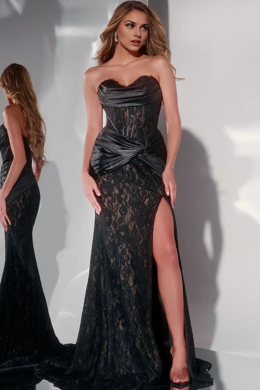 Dress Romantic Appliques Long Ruched Evening Gown Formal Dress Sleeveless Strapless Prom Dress With Hight Slit