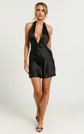 Black Dress Sexy Plunge Neck Back Tie Mini Dress A-Line Sleeveless Backless Cold Shoulder Homecoming Dress