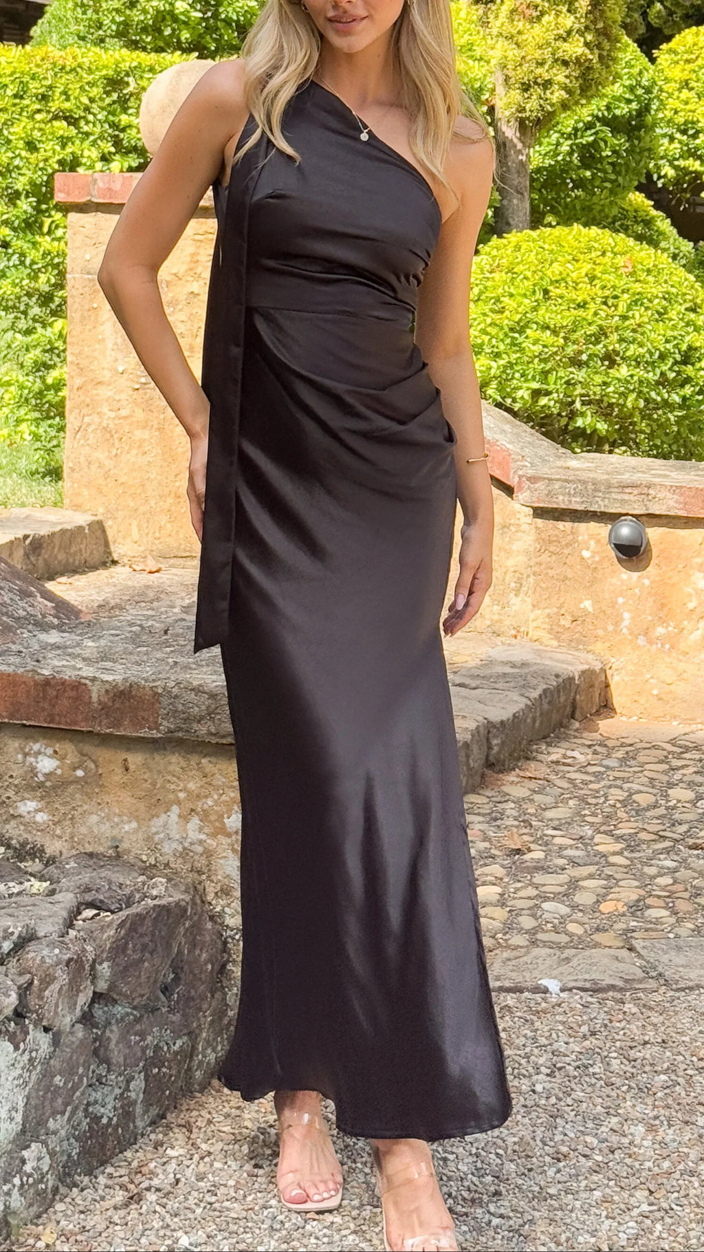 Black Dress Simple One Shoulder Maxi Dress Sheath Backless Solid Color Sleeveless Prom Dress