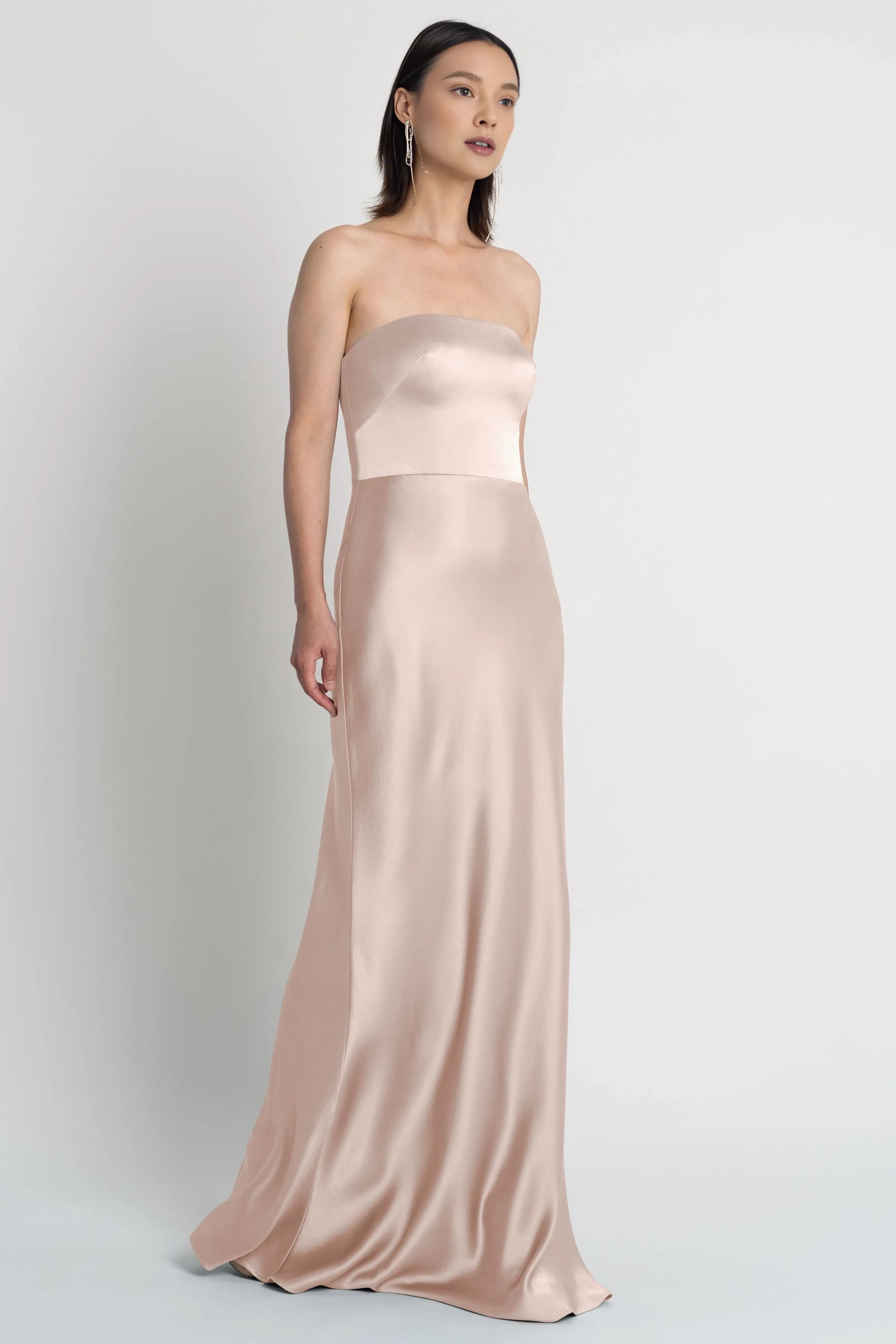 Dress Simple Strapless Sleeveless Open Back Evening Dress Bridesmaid Dress Floor-Length Sheath Solid Color Prom Dress