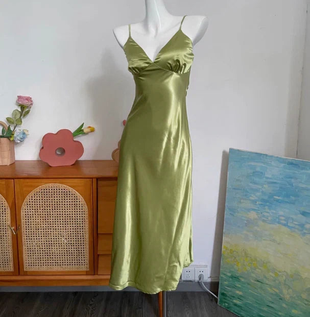Green Dress Spaghetti Straps Simple V-neck Sleeveless Backless Prom Dress