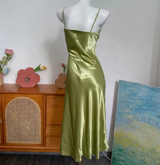 Green Dress Spaghetti Straps Simple V-neck Sleeveless Backless Prom Dress
