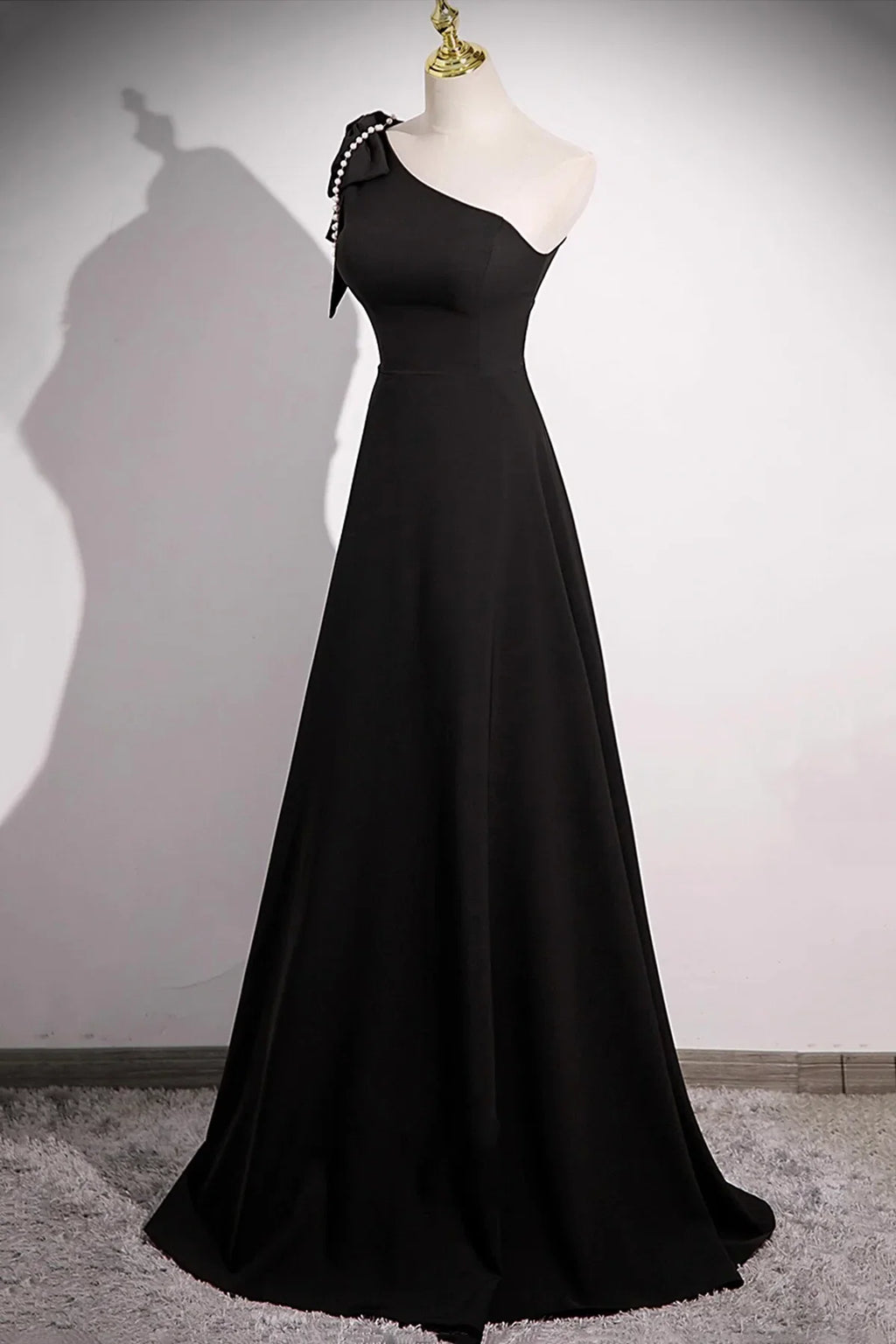 Black Dress A-Line Long Evening Dress Simple One Shoulder Party Dress Floor Length Prom Dress
