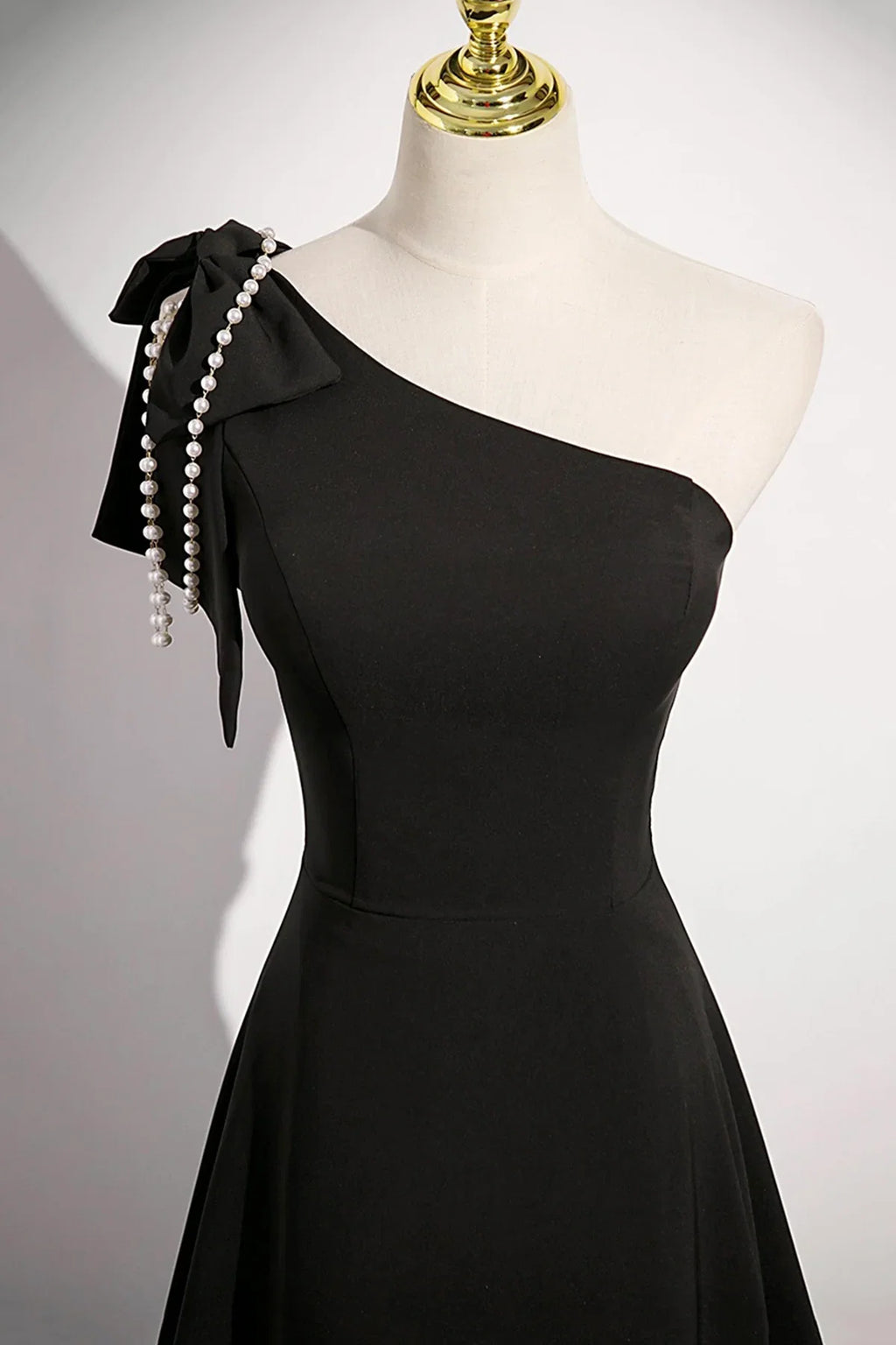 Black Dress A-Line Long Evening Dress Simple One Shoulder Party Dress Floor Length Prom Dress