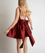 White Dress Charming Bow Back Pleated Dress Mini Dress A-Line Sleeveless Homecoming Dress