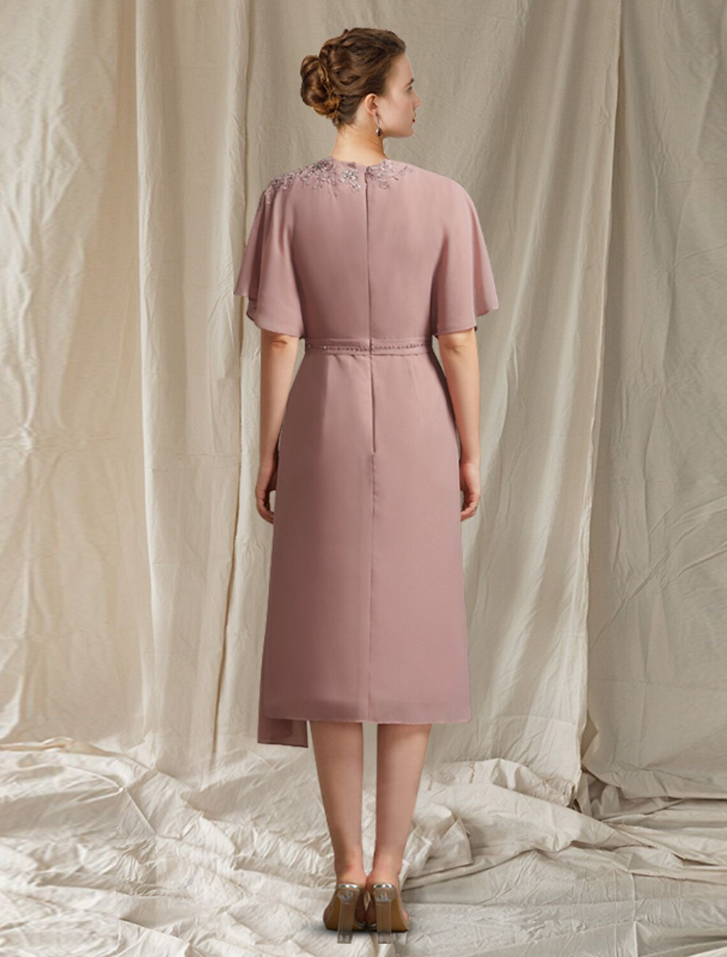 A-Line Mother of the Bride Dress Elegant Jewel Neck Floor Length Chiffon Lace Sleeve with Pleats Appliques