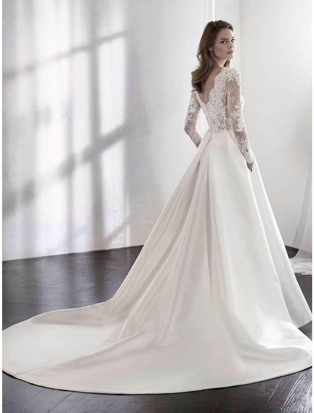 Beach Formal Wedding Dresses Chapel Train A-Line Long Sleeve Jewel Neck Satin With Lace Pleats