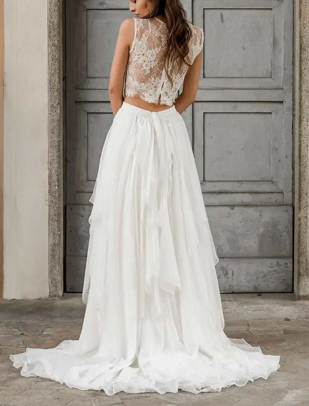 Boho Wedding Dresses Two Piece Scoop Neck Sleeveless Court Train Chiffon Bridal Suits Bridal Gowns With Appliques Solid Color