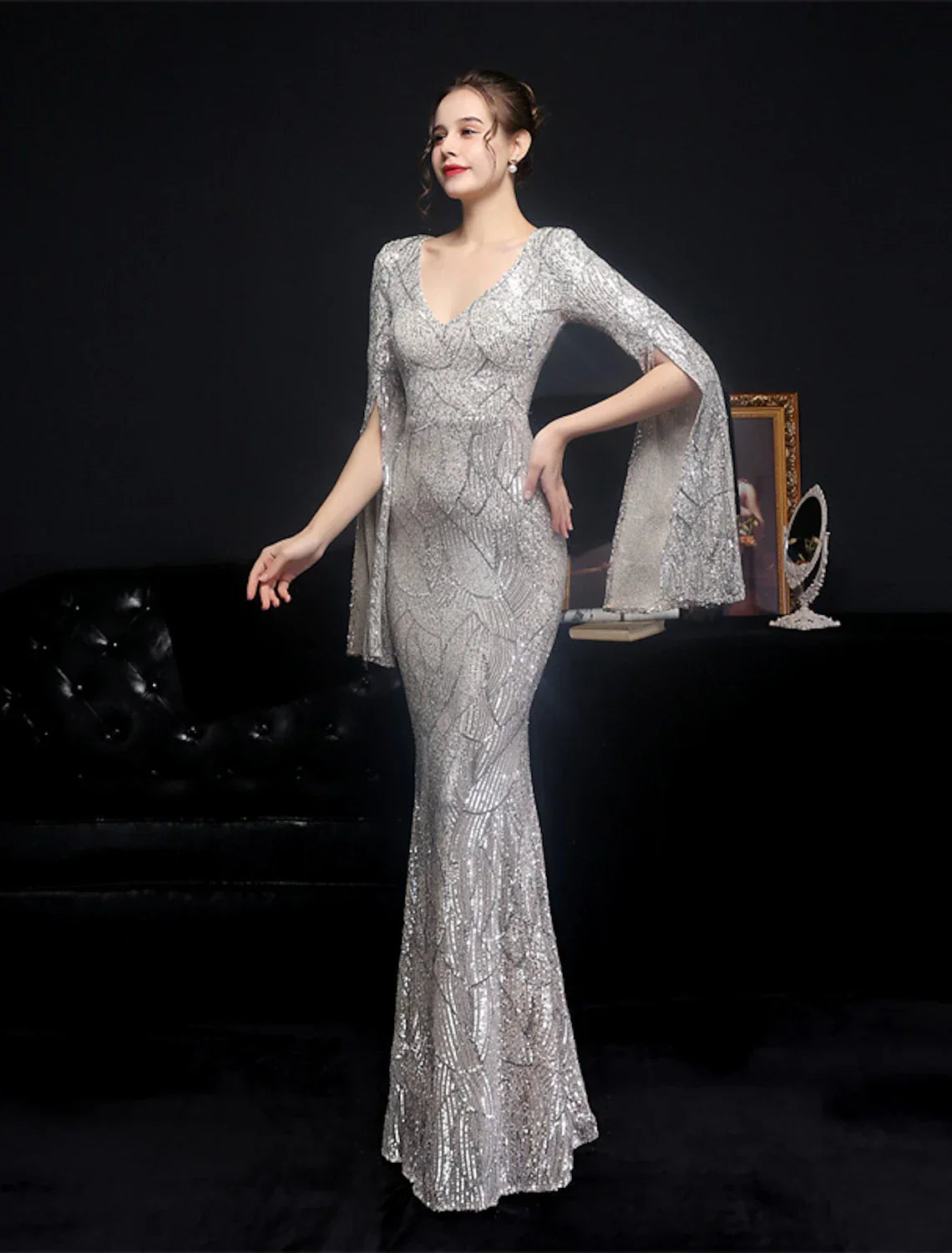 Mermaid / Trumpet Evening Gown Sparkle & Shine Dress Formal Floor Length Long Sleeve V Neck Sequined with Sequin