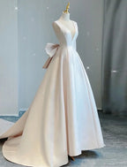 Casual Wedding Dresses Sleeveless V Neck Satin With Bow(s) Pleats