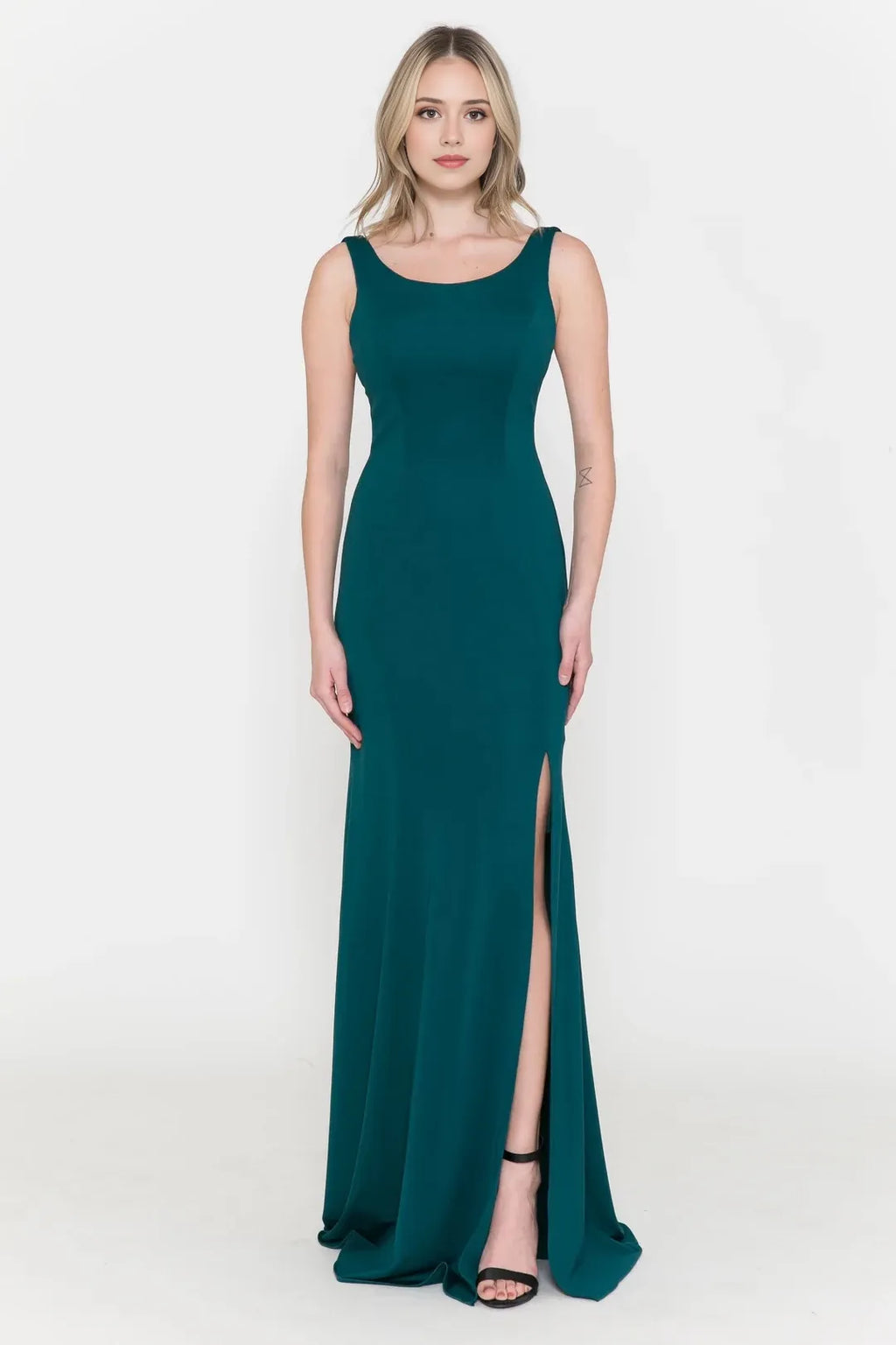 Elegant Mermaid Scoop Sleeveless Open-Back Floor-Length Prom Dress