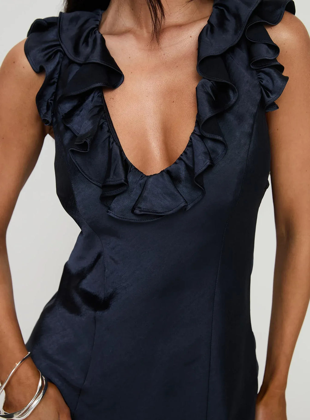 Fitted V Neck Sleeveless Short-Mini Homecoming Dress
