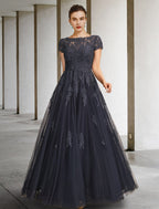 Abito da ballo per la madre della sposa lussuoso elegante con scollo a gioiello, lungo fino al pavimento, in pizzo e tulle, a maniche corte, con cristalli e applicazioni