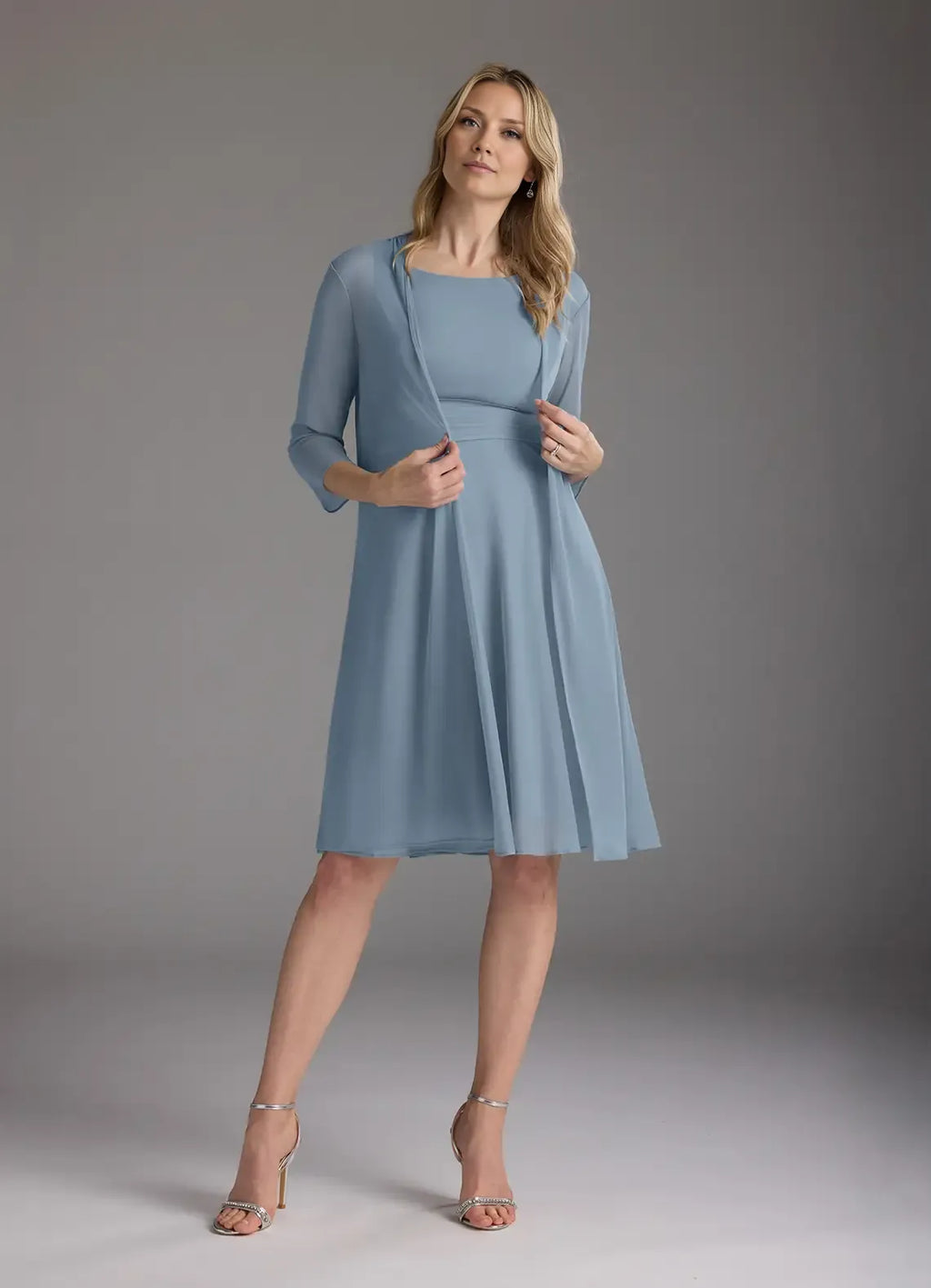 A-Line Scoop-Neck Three-Quarter Sleeve Back Zip Knee-Length Mother of the Bride Dress