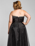 A-Line Little Black Dress Dress Prom Floor Length Sleeveless Sweetheart Organza with Ruched Beading