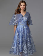 A-Line Floral Dress Wedding Guest Cocktail Party Tea Length Sleeveless V Neck Lace V Back with Pattern / Print Appliques