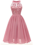 A-Line Cocktail Dresses Vintage Dress Graduation Party Wear Knee Length Sleeveless Jewel Neck Lace with Lace