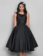 A-Line Cocktail Dresses Vintage Dress Halloween Knee Length Sleeveless V Neck Taffeta with Pleats Crystals