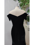 Mermaid / Trumpet Evening Gown Celebrity Style Dress Prom Sweep / Brush Train Short Sleeve V Neck Velvet with Sleek