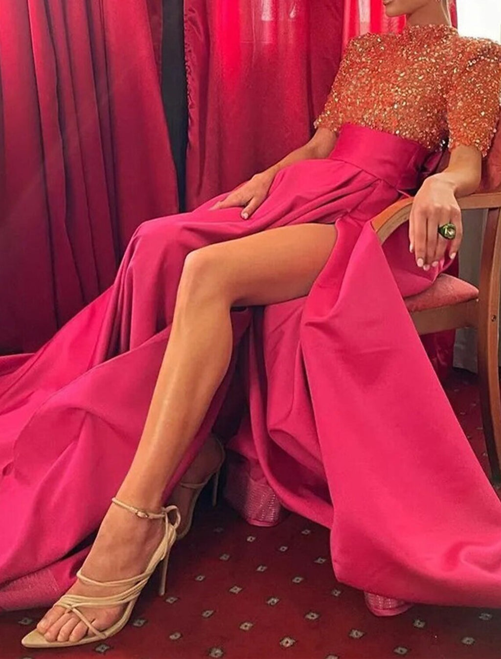 A-Line Evening Gown Christmas Red Green Dress Formal Carival Chapel Train Half Sleeve High Neck Satin with Pearls Sequin
