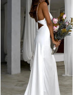Beach Simple Wedding Dresses Sheath / Column Square Neck Camisole Spaghetti Strap Sweep / Brush Train Stretch Fabric Bridal Gowns With Ruched Solid Color