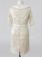 Mother Of The Bride Dress Sheath Satin Lace Knee Length With Crystal Brooch Elegant Half Sleeve