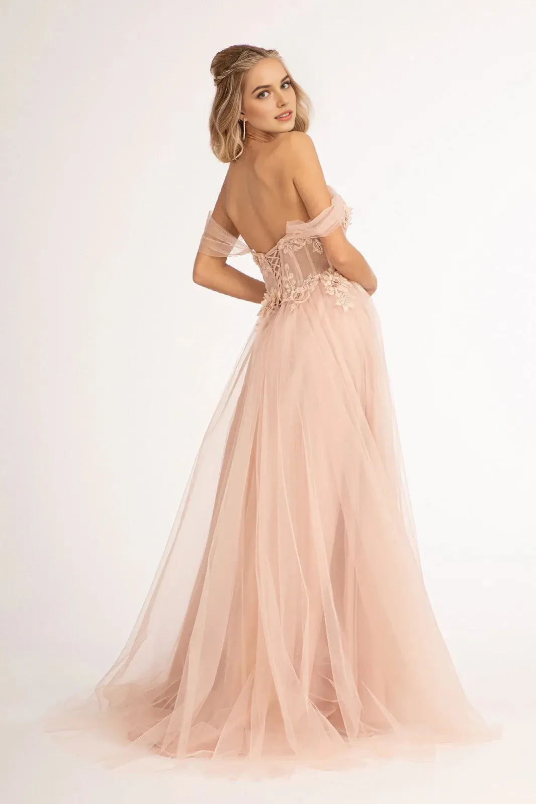 Romantic A-Line Sweetheart Off-Shoulder Lace-Up Floor-Length Prom Dress