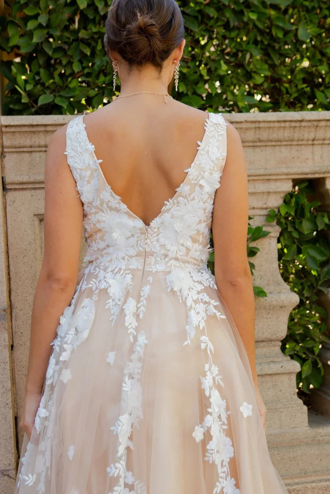 Romantic A-Line V-Neck Sleeveless Open-Back Floor-Length Prom Dress