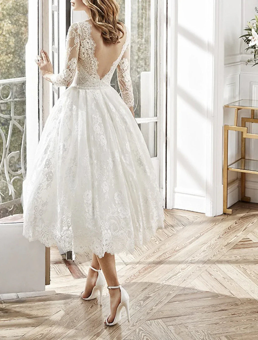 A-Line Party Dresses Floral Dress Homecoming Prom Tea Length Long Sleeve Jewel Neck Polyester Backless with Appliques