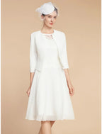 Two Piece A-Line Mother of the Bride Dress Wedding Guest Elegant Petite Jewel Neck Knee Length Chiffon Lace 3/4 Length Sleeve with Pleats Solid Color