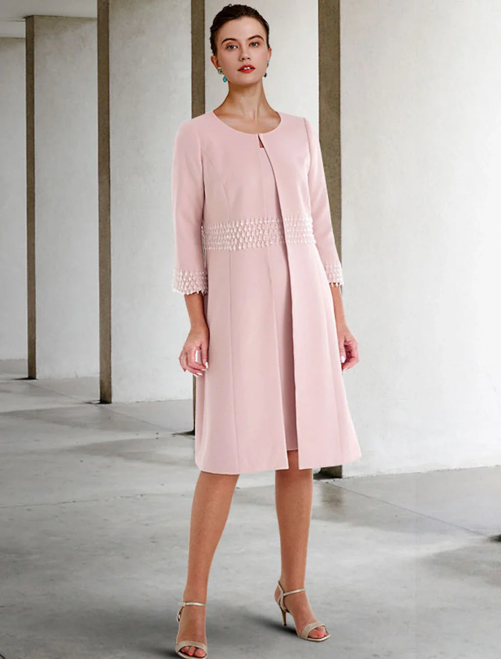 Two Piece Sheath / Column Mother of the Bride Dress Wedding Guest Church Elegant Jewel Neck Knee Length  Fabric Short Sleeve Jacket Dresses with Beading Fall