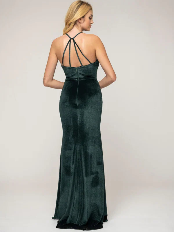 Velvet Halter Neckline Sheath Dress For Women Elegant Long Formal Evening Gown With Luxe Silhouette